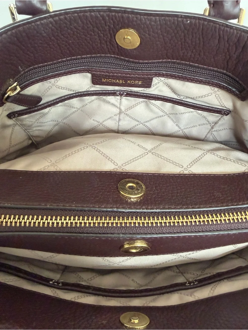 Michael Kors hardware metal light